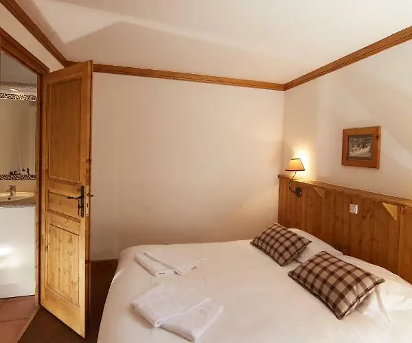 Cgh Residences & Spas Les Du Soleil Authentiques מלון דירות 4*